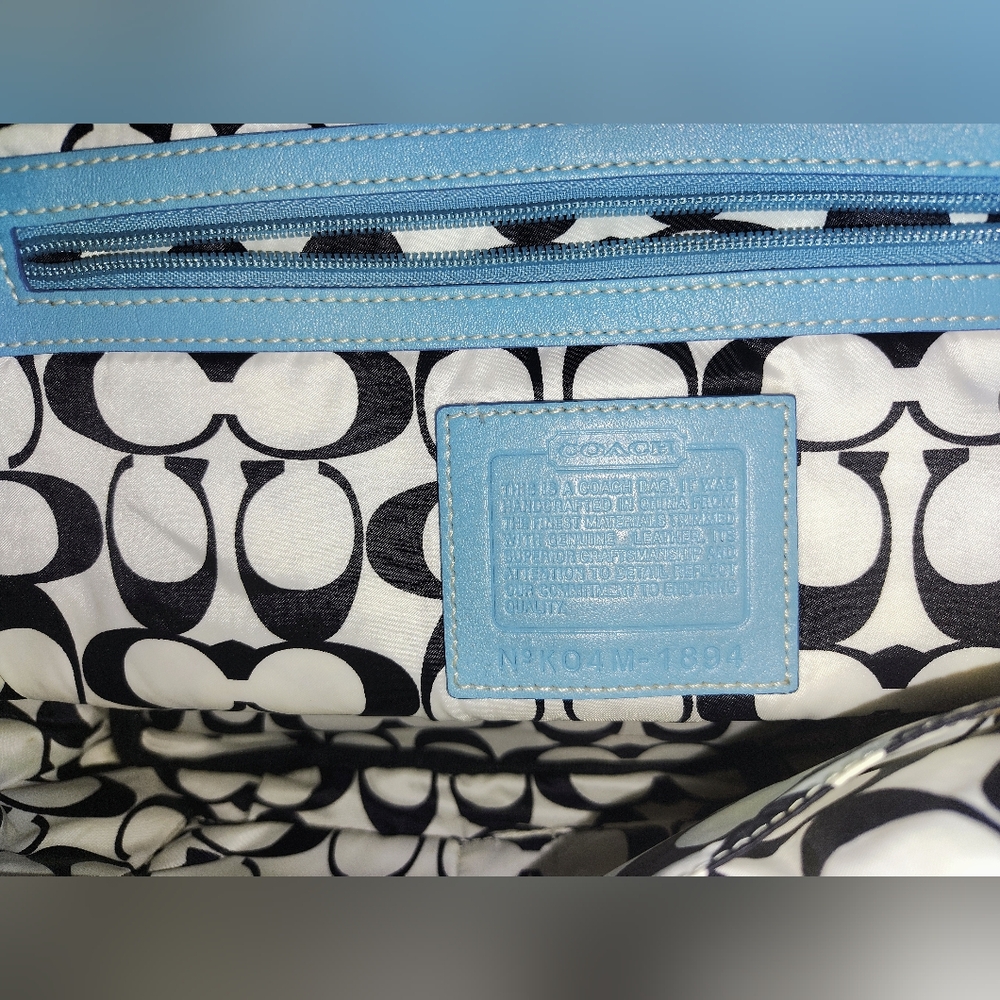 G.U.C Coach Satin Hampton Small Handbag/Tote - Picture 6 of 6